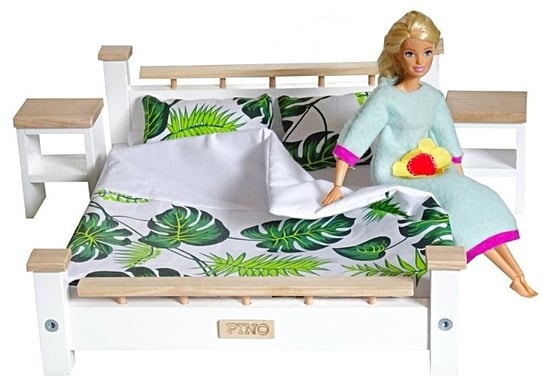 Komplet Sypialnia ASH drewniana podwójna dla Barbie i Kena : Łóżko + 2 szafki nocne + pościel , mebelki drewniane do domku dla lalek Model  LIŚCIE PALMY PINO