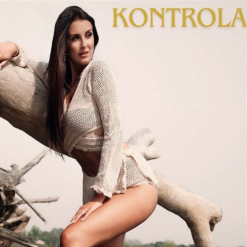 Kontrola Caroline, CrackHouse