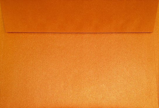 Koperty ozdobne perłowe C5 HK pomarańczowe Sirio Pearl Orange Glow 125g 25 szt. - na zaproszenia kartki vouchery laurki Netuno
