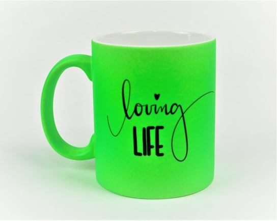 Kubek ANETA SOBIE RYSUJE, Loving Life, fluorescencyjny zielony, 330 ml Aneta Sobie Rysuje