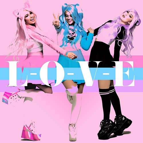 L-O-V-E Dolly Style