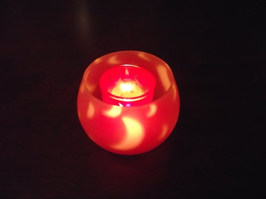 Lampka TEALIGHT podgrzewacz świecznik KSIĘŻYC różowa Lotmar