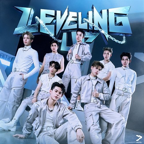 LEVELING up LE7EL