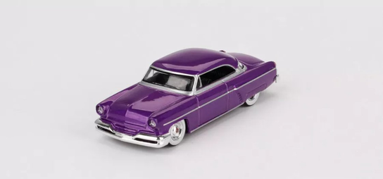 Voiture Miniature MINI GT 1:64 - Capri Hot Rod 1954 Jaune Citron - Conduite à Gauche - Avec étui Et Support