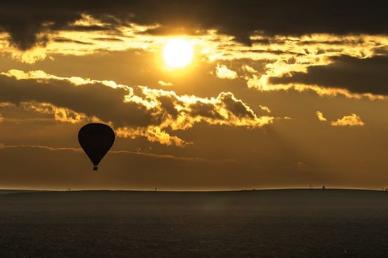Lot balonem o wschodzie słońca Inna marka