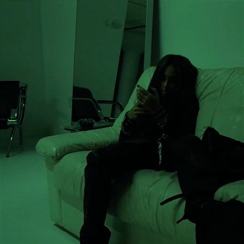 M.I.A. AZIEDOESNTEXIST
