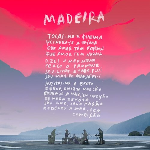 Madeira Paus