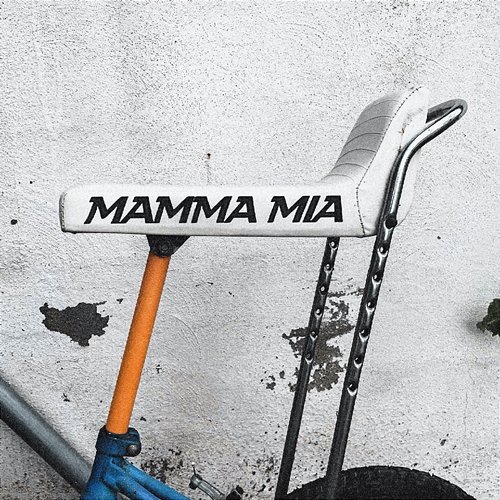 Mamma Mia Kaze & Monove