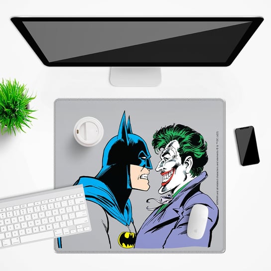 Mata na biurko DC wzór: Batman i Joker 005, 50x45cm Inna marka