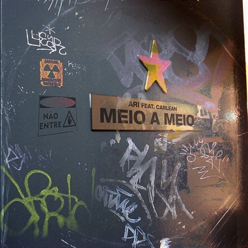 Meio-A-Meio Ari, Carlean, & Felipe Play