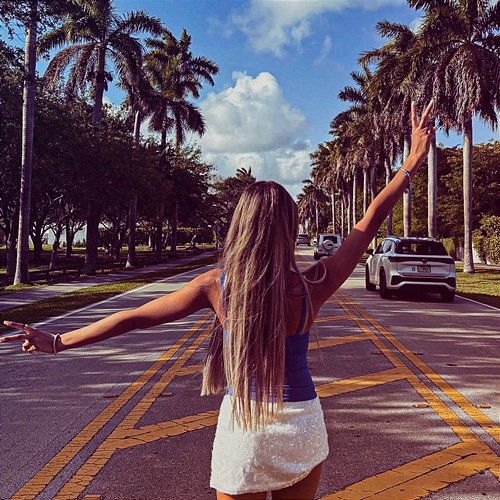 MIAMI mia ludwig