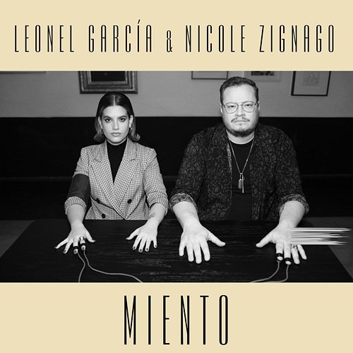 Miento Leonel García & Nicole Zignago