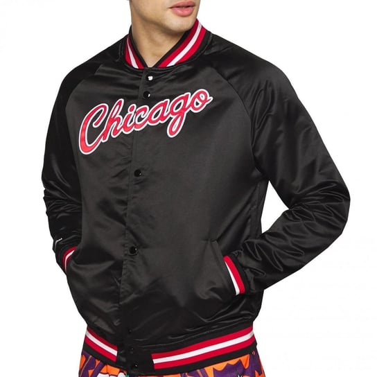 Mitchell & Ness Kurtka Nba Chicago Bulls Lightweight Jacket Stjkmg18013-Cbublck L Mitchell & Ness