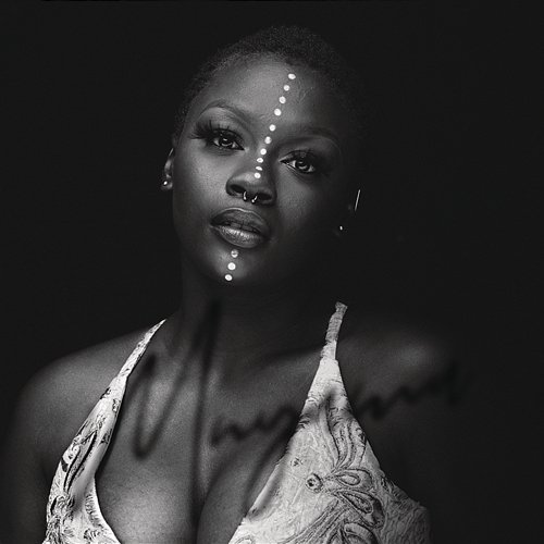 Mnyama Amanda Black