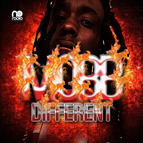 Mobb Different Glass feat. Piazo