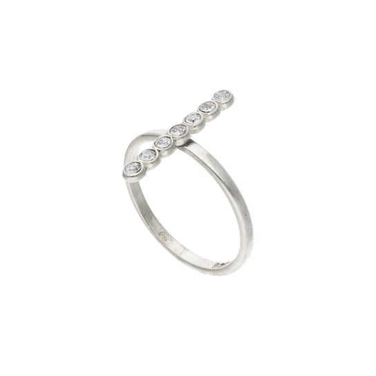 Modowy srebrny pierścionek 925 Rosanto