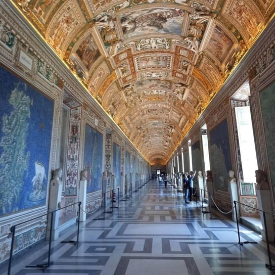 Muzea Watykańskie #2 - Galeria map geograficznych - Przed obrazem - podcast Żelazińska Joanna