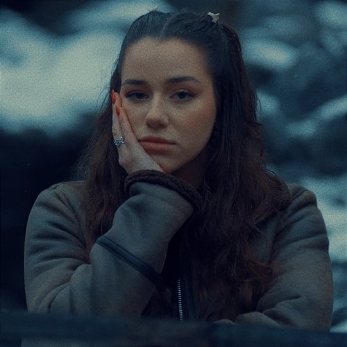 NECHCEM BYŤ SAMA Alya