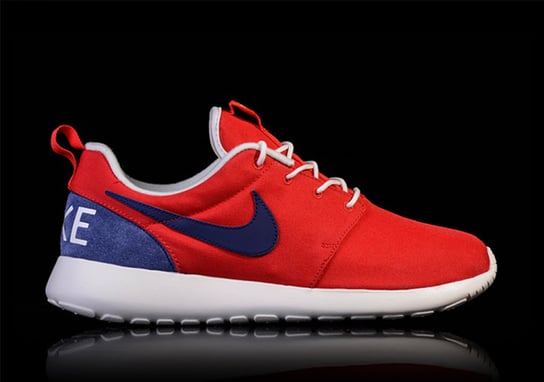 Nike Roshe One Retro University Red/Loyal Blue-Sail Nike