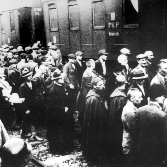 "O Auschwitz": pierwszy transport Polaków do obozu Auschwitz w relacjach Ocalałych. Muzeum Auschwitz