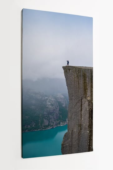 Obraz na płótnie HOMEPRINT, klif, skała Preikestolen, dzika natura, Norwegia 60x120 cm HOMEPRINT