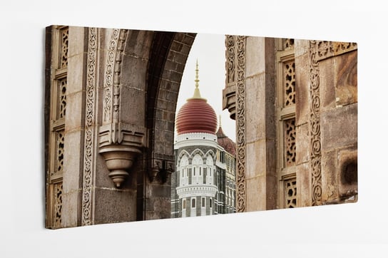 Obraz na płótnie HOMEPRINT, Widok na hotel Taj przez Bramę Indii, architektura, krajobraz, Indie 100x50 cm HOMEPRINT