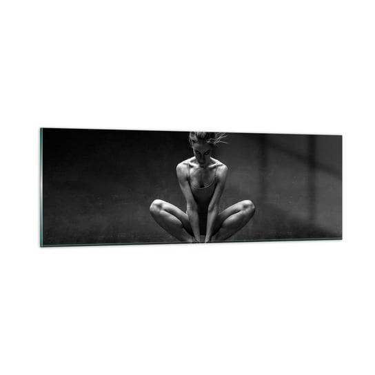 Obraz na szkle - Skupienie tanecznej energii - 90x30cm - Tancerka Kobieta Czarno-Biały - Nowoczesny szklany obraz do salonu do sypialni ARTTOR ARTTOR