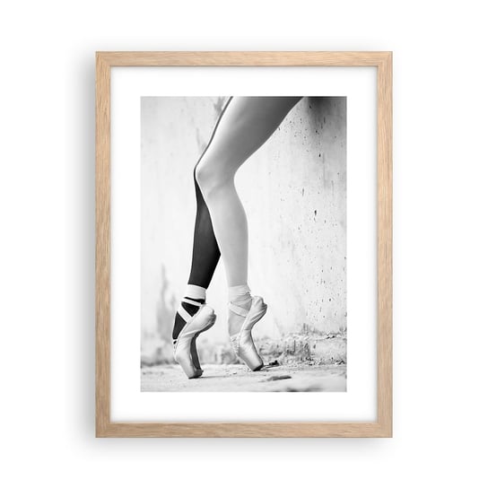 Obraz - Plakat - Balerina, voila! - 30x40cm - Baletnica Czarno-Biały Taniec - Foto Plakaty na ścianę w ramie jasny dąb - Plakat do Salonu Sypialni ARTTOR ARTTOR