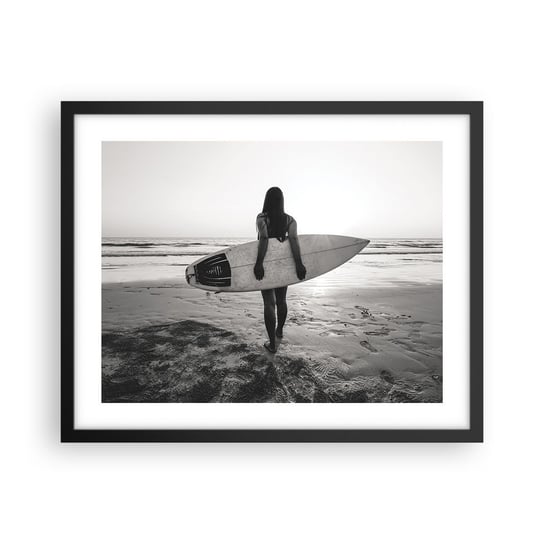 Obraz - Plakat - Córka morskiej fali - 50x40cm - Kobieta Plaża Surfing - Foto Plakaty w ramie koloru czarnego do Salonu Sypialni ARTTOR ARTTOR