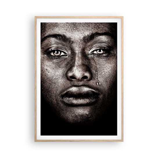 Obraz - Plakat - Jedna łza - 70x100cm - Twarz Kobiety Portret Kobiety Afryka - Foto Plakaty w ramie koloru jasny dąb do Salonu Sypialni ARTTOR ARTTOR