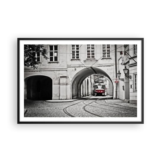 Obraz - Plakat - Przez miejski labirynt - 91x61cm - Miasto Tramwaj Praga - Foto Plakaty na ścianę w czarnej ramie - Plakat do Salonu Sypialni ARTTOR ARTTOR