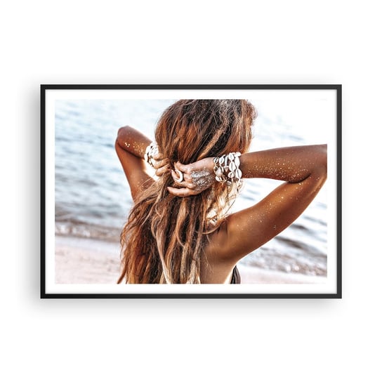 Obraz - Plakat - Siostra wody i słońca - 100x70cm - Kobieta Biżuteria Moda - Foto Plakaty w ramie koloru czarnego do Salonu Sypialni ARTTOR ARTTOR
