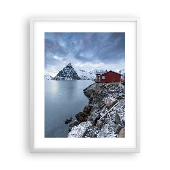 Obraz - Plakat - Skandynawskie zacisze - 40x50cm - Norwegia Fiordy Domek - Foto Plakaty w ramie koloru białego do Salonu Sypialni ARTTOR ARTTOR