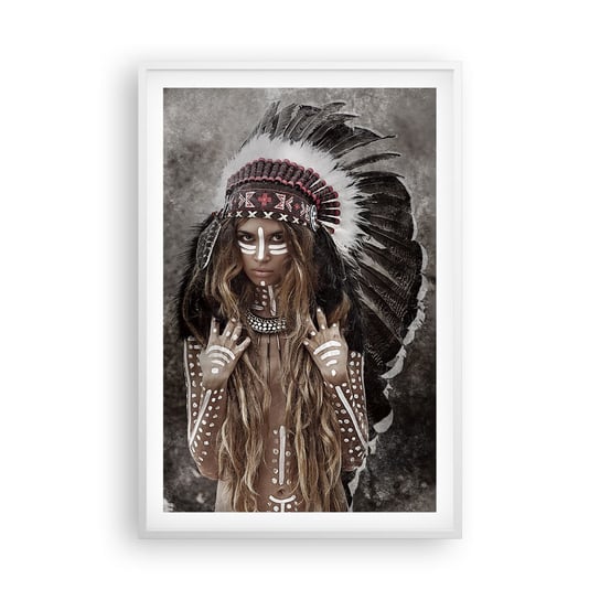 Obraz - Plakat - Tajemnica siły plemienia - 61x91cm - Kobieta Wojowniczka Plemię - Foto Plakaty na ścianę w ramie białej - Plakat do Salonu Sypialni ARTTOR ARTTOR