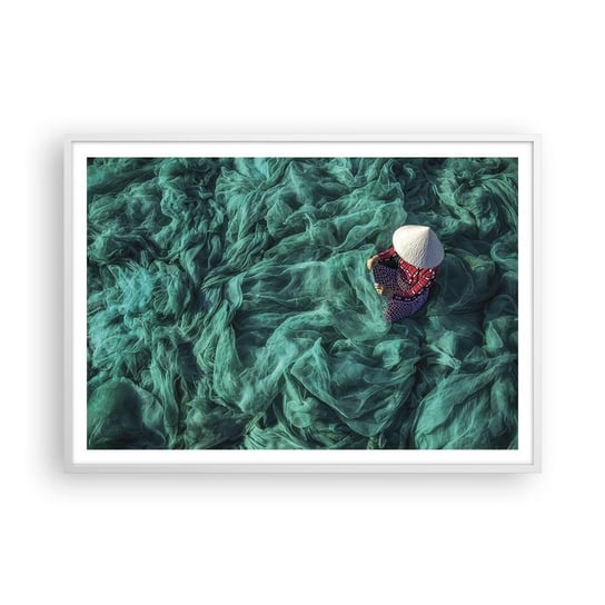 Obraz - Plakat - W morzu sieci - 100x70cm - Sieć Rybacka Kobieta Wietnam - Foto Plakaty w ramie koloru białego do Salonu Sypialni ARTTOR ARTTOR