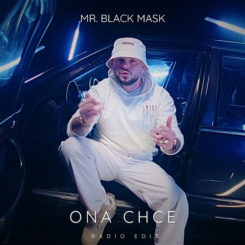 Ona chce Mr. Black Mask
