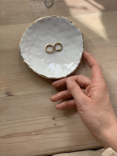 OUTLET Ceramiczna Miseczka na Biżuterię ze Złotym Rantem Inna marka