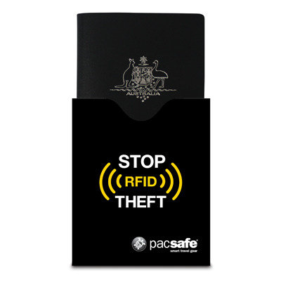 Pacsafe, Etui na paszport z ochroną RFIDsleeve 50, czarny Pacsafe