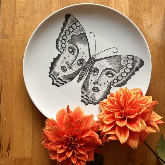 Patera ręcznie malowana Twarz motyla 27,5cm Rzecz-Pospolita Sztuka Użytkowa