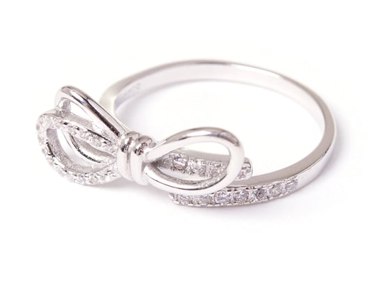 Piękny pierścionek srebrny Hedo