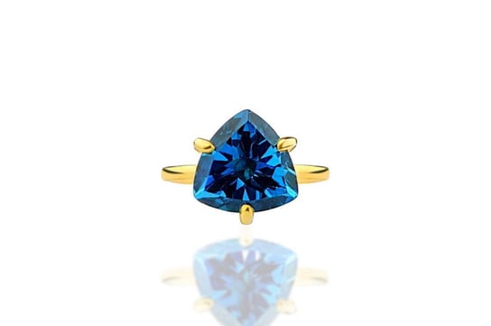 Pierścionek Topaz London Blue 4 ct. Trylion [Rozmiar: S (10 - 14), Materiał: srebro złocone] Brazi Druse Jewelry
