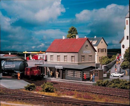 Piko, Stacja kolejowa, Model, 6+ Piko