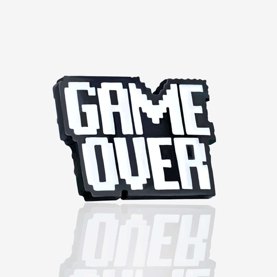Pins napis "Game Over" Inna marka
