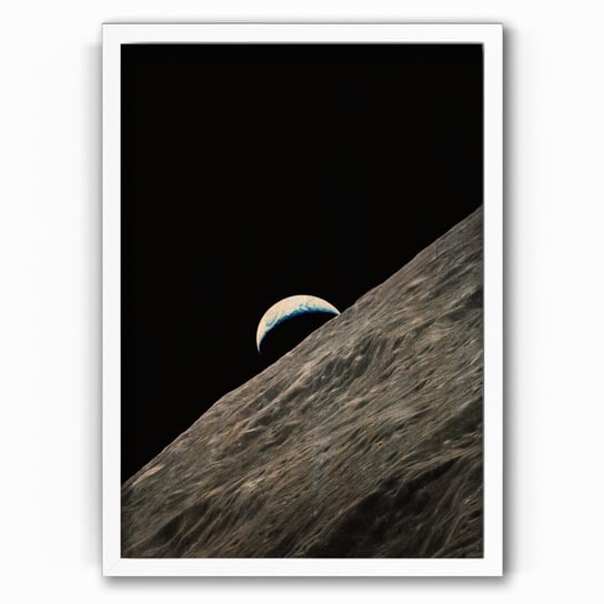 Plakat na drewnie Crescent Earth rises above the lunar horizon taken during the Apollo 17 mission Original from NASA vertical 20x30 Biala ramka / IkkunaShop IkkunaShop