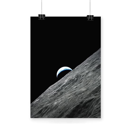 Plakat na papierze Crescent Earth rises above the lunar horizon taken during the Apollo 17 mission Original from NASA vertical 20x30 / IkkunaShop IkkunaShop