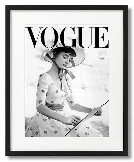 Plakat Vogue, Okładka Czarno-Biała, Audrey Hepburn W Romantycznej Sukience DEKORAMA