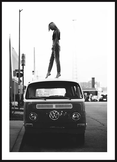 Poster Story, Plakat, Dziewczyna na Dachu Volkswagena, wymiary 21 x 30 cm posterstory.pl