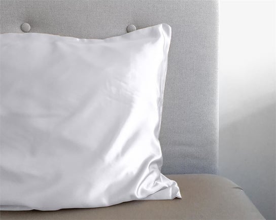 Poszewka na poduszkę BEAUTY SKIN CARE, 60 x 70 cm, biała, SLEEPTIME Royal Textil