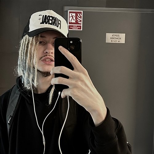 PROTON cancri feat. burnyprod, Ziellow, hi_tekk