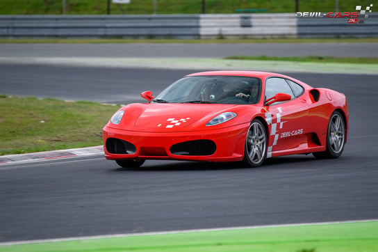 Przejazd Ferrari F430 po torze Gdańsk - Pszczółki (4 okrążenia) DEVIL CARS